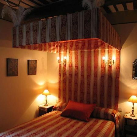 Bize De La Tour Bed and Breakfast Saint-Bonnet-du-Gard Rum bild