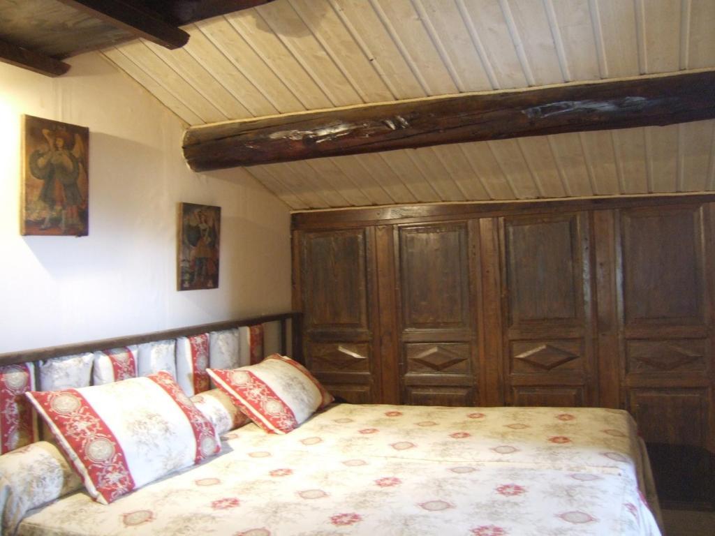 Bize De La Tour Bed and Breakfast Saint-Bonnet-du-Gard Rum bild